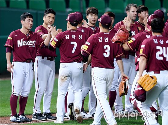 [포토]넥센, '승리의 하이파이브'