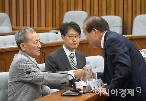 [포토]사형판결 내린 버스기사에 사죄하는 김이수