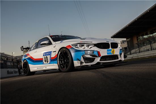 한국타이어, BMW 신형 레이스카 M4 GT4에 신차용 타이어 독점 공급 