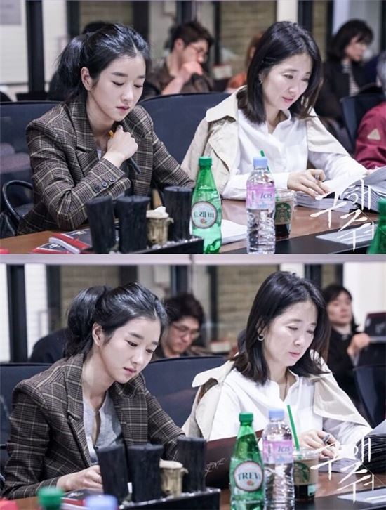 배우 서예지(왼쪽)과 윤유선/사진=서예지 인스타그램 캡처