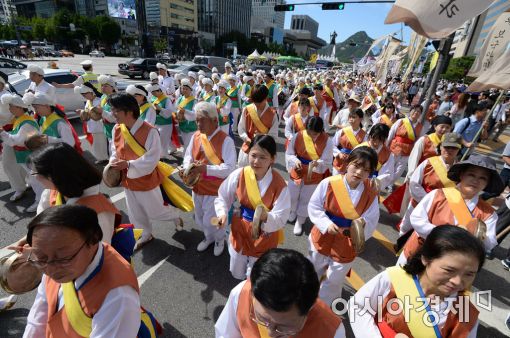 [포토]되새기는 그 날의 의미