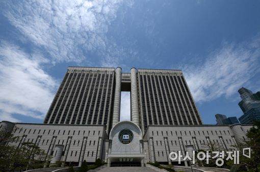 특검 '삼성 진술' 압박에 재판부 '증인 위축' 우려한 이유