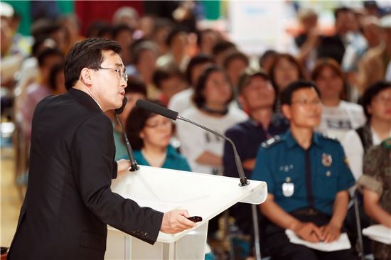 [포토]김성환 광주시 동구청장, '2017년 주민과의 대화’개최