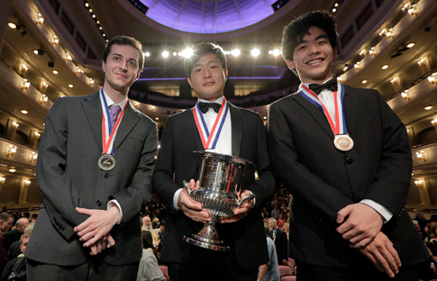 美 밴 클라이번 국제피아노 콩쿠르서 ‘한국인 최초 우승’한 선우예권은 누구?