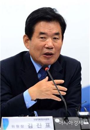 [포토]모두발언하는 김진표 국정기획자문위원장