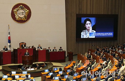 '감성·디테일'로 추경 필요성 역설…"보고·부탁" 읍소도