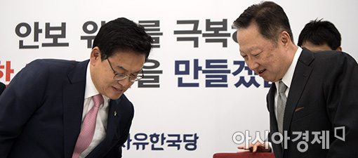 [포토]국회 찾은 박용만 회장