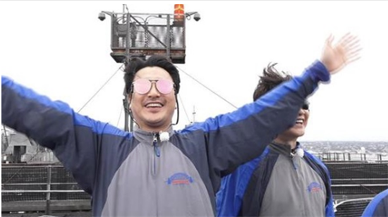 '뭉쳐야 뜬다' 안정환, 140m 상공에서 "혜원아 사랑해" 사랑꾼 등극