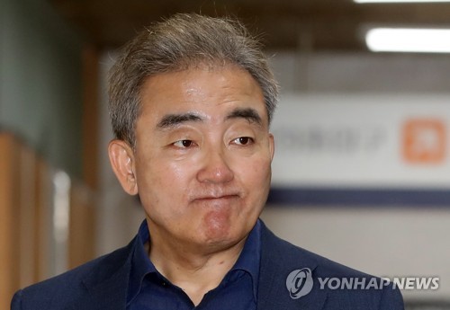 김어준 "박근혜, 법정 웃음은 신나서…조현병 의심"
