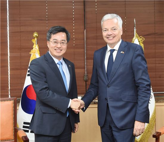 韓-벨기에 "보호무역주의·브렉시트 공조 강화"