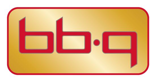 ['갑'질에 우는 '을'] 가맹점주 "회장 성추행 논란에 왜 우리 매출이 반토막나죠"