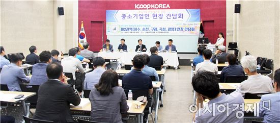 전남중기지원센터, 중기·농공단지 업체에 기술 개발 등 시책 알려