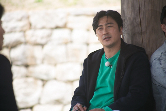 '인생학교' 안정환 "축구인생 자서전 내라더라…부끄러워 못 해"