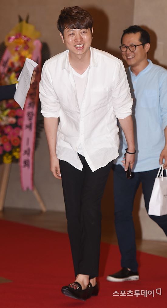 유상무