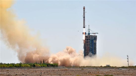 ▲중국은 15일 X레이 망원경을 우주로 쏘아올렸다.[사진제공=Zhen Zhe/SIPA/Newscom] 