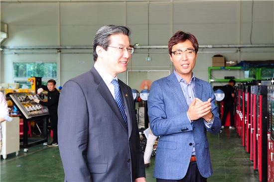 주영섭 중기청장, '이익공유형 프랜차이즈' 현장 방문