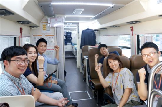 쿠첸 '사랑의 헌혈' 나눔…헌혈증 적십자사에 기부