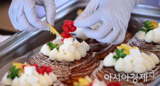 [포토]섬세한 손길