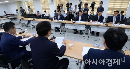 [포토]일자리위-민주당 일자리창출팀 간담회