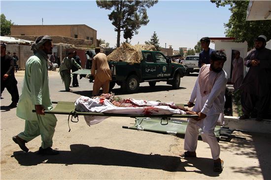 [포토]아프간서 자살폭탄 테러 발생…최소 36명 사망