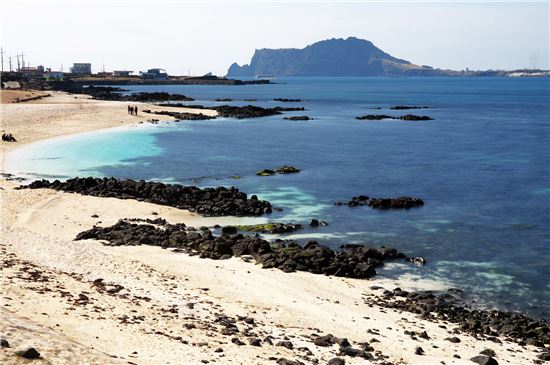 [부동산 Eye] 제주도에 ‘여의도 3배’ 중국인 땅 언제부터일까