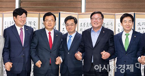 추경 통과…임시 국무회의 "매달 추경집행 점검"