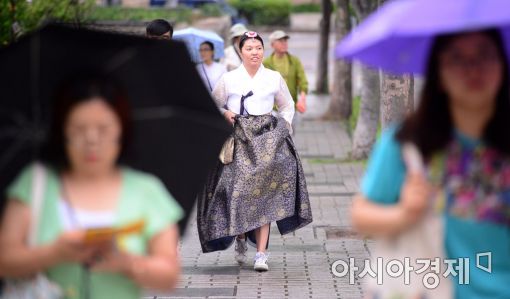 [포토]'비가 와도 관광'