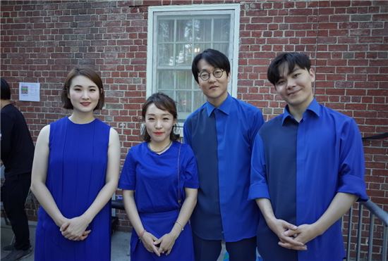 26일(현지시간) 미국 뉴욕 센트럴파크에서 열린 '썸머스테이지 : 코리아가요제' 에서 공연한 '고래야' 팀