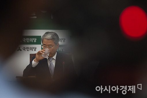 [포토]속타는 김동철 원내대표