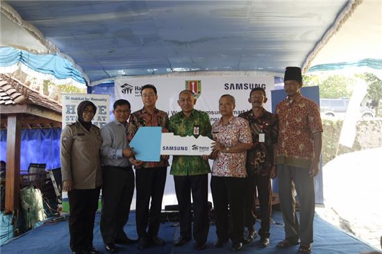 [상생경영]④삼성전자 지역법인, 숲가꾸기·주거환경 개선