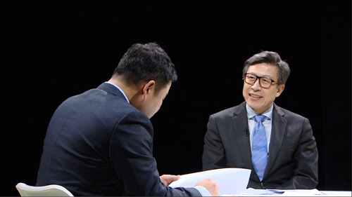 박형준, ‘썰전’ 전원책 후임으로 합류…유시민이 인정한 토론 고수