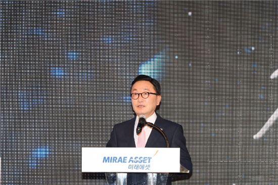 박현주 미래에셋 회장 "금융 혁신가 될 것…경쟁력 있는 지배구조"