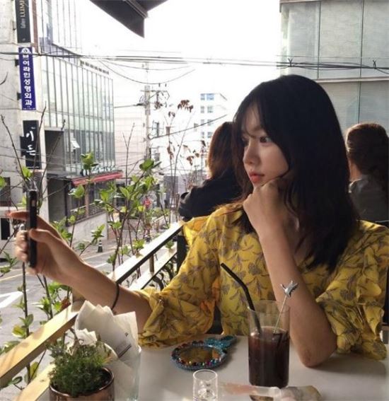 염유리, 청순한 일상 생활 공개…일반인이라고 볼 수 없는 미모