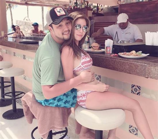 김태우 아내 김애리 휴가지서…"걸그룹 같은 미모로 시선집중"