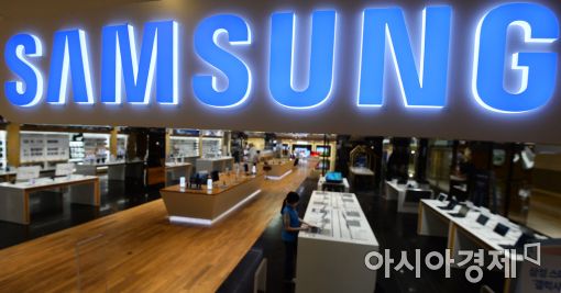 삼성 2Q 실적 반도체 8조, IM 4조…영업익 14조700억원 (종합)