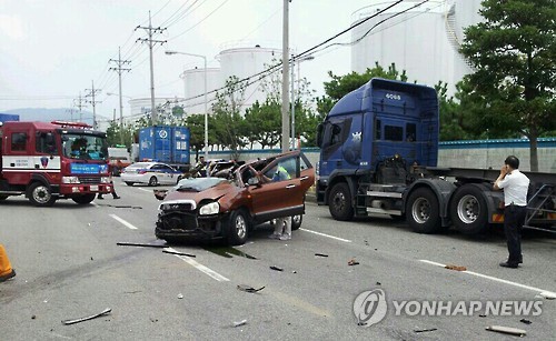 “차가 왜 이러냐”…'싼타페 참변' 유가족, 현대차 상대로 100억 소송