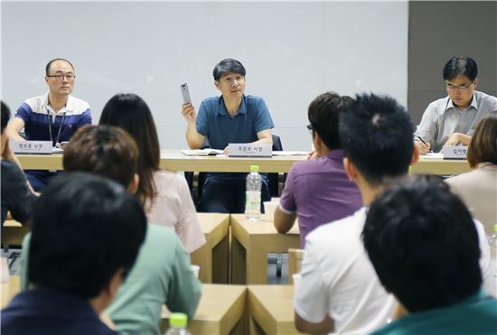 조준호 사장 "LG페이 실속형 스마트폰에도 탑재"