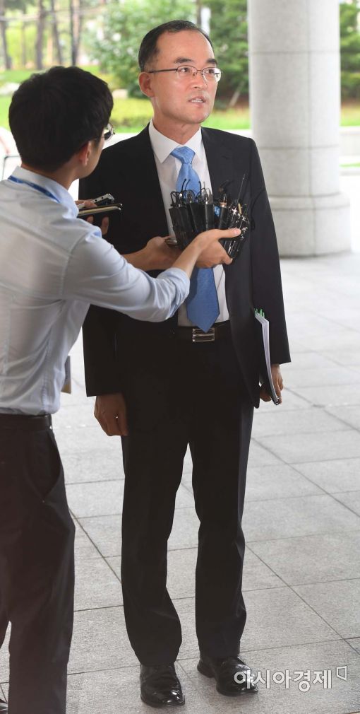 [포토]문무일, '성완종 리스트 수사 최선 다했다;