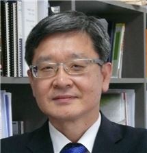 정동욱 중앙대 교수 