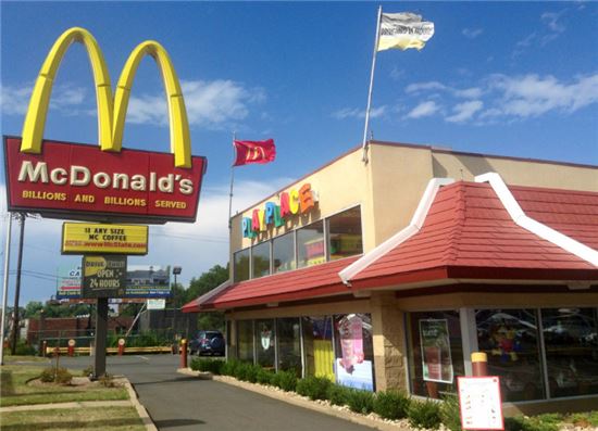 맥도날드 햄버거병 논란, 치열한 법정공방 예상…주요 쟁점 뭐있나