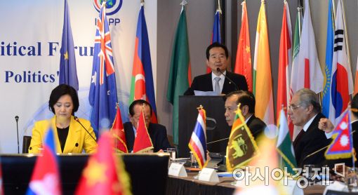 [포토]발언하는 정세균 국회의장
