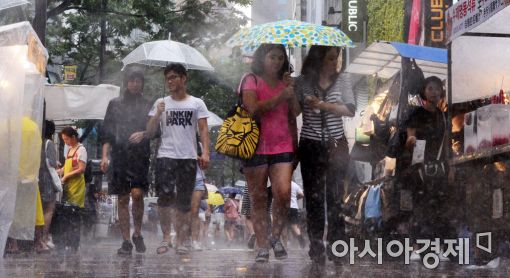 서울·경기 ‘물 폭탄’ 주의보…돌풍·천둥·번개 동반도