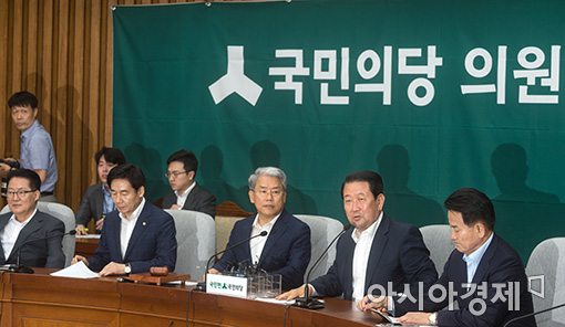 [포토]발언하는 박주선 비대위원장