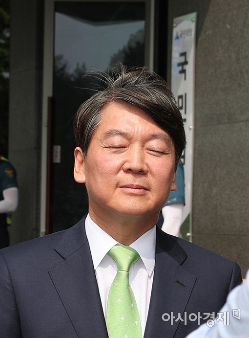 [포토]눈 감은 안철수 전 대표