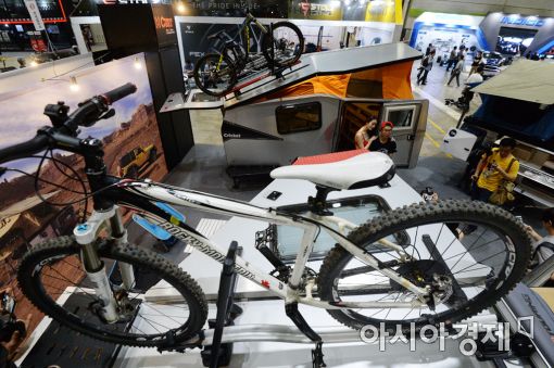 [포토]독특한 캠핑카 천국