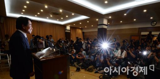 이장한 종근당 회장 '폭언' 논란…경찰, 정식 수사 착수