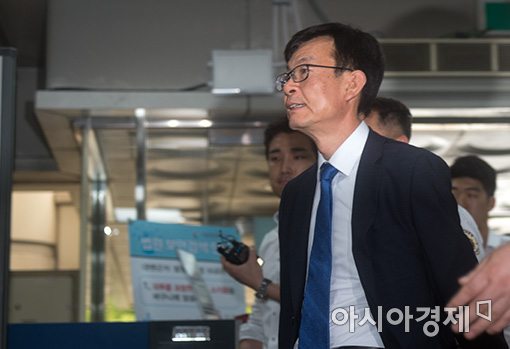 [포토]김상조 공정위원장, 이재용 공판 증인출석