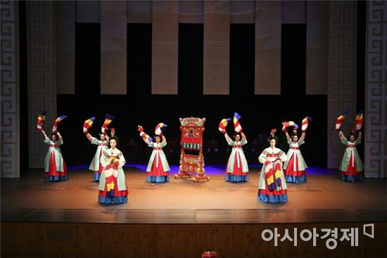 고창군 문화의전당 기획공연 "조선시대로의 시간 여행 속으로!"