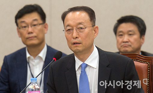 [포토]답변하는 백운규 후보자