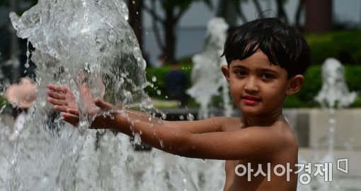 [포토]무더위 탈출!